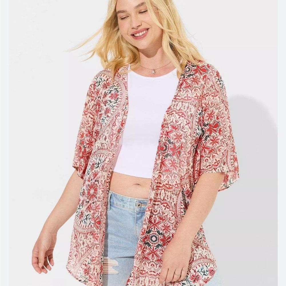 Torrid plus size 2x pink Floral Kimono Cardigan